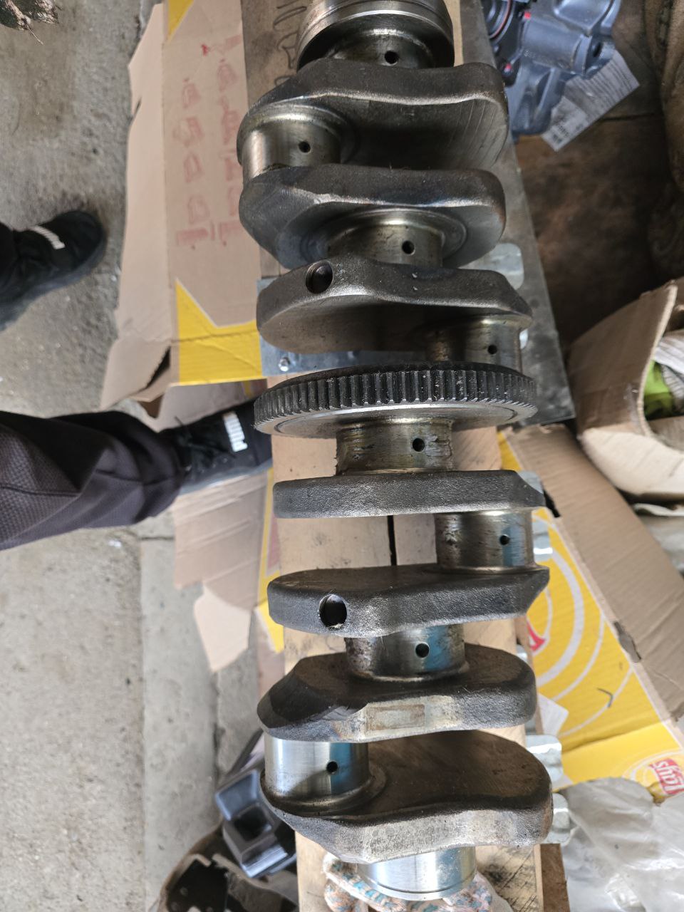 Коленвал man L2000